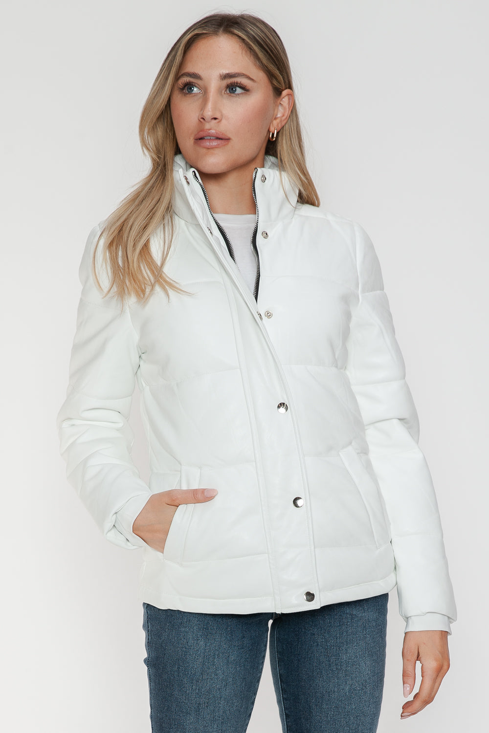 Women's Lush Pocketed Turtleneck Puffer Jacket