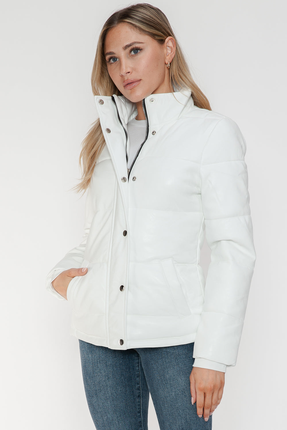 Women's Lush Pocketed Turtleneck Puffer Jacket