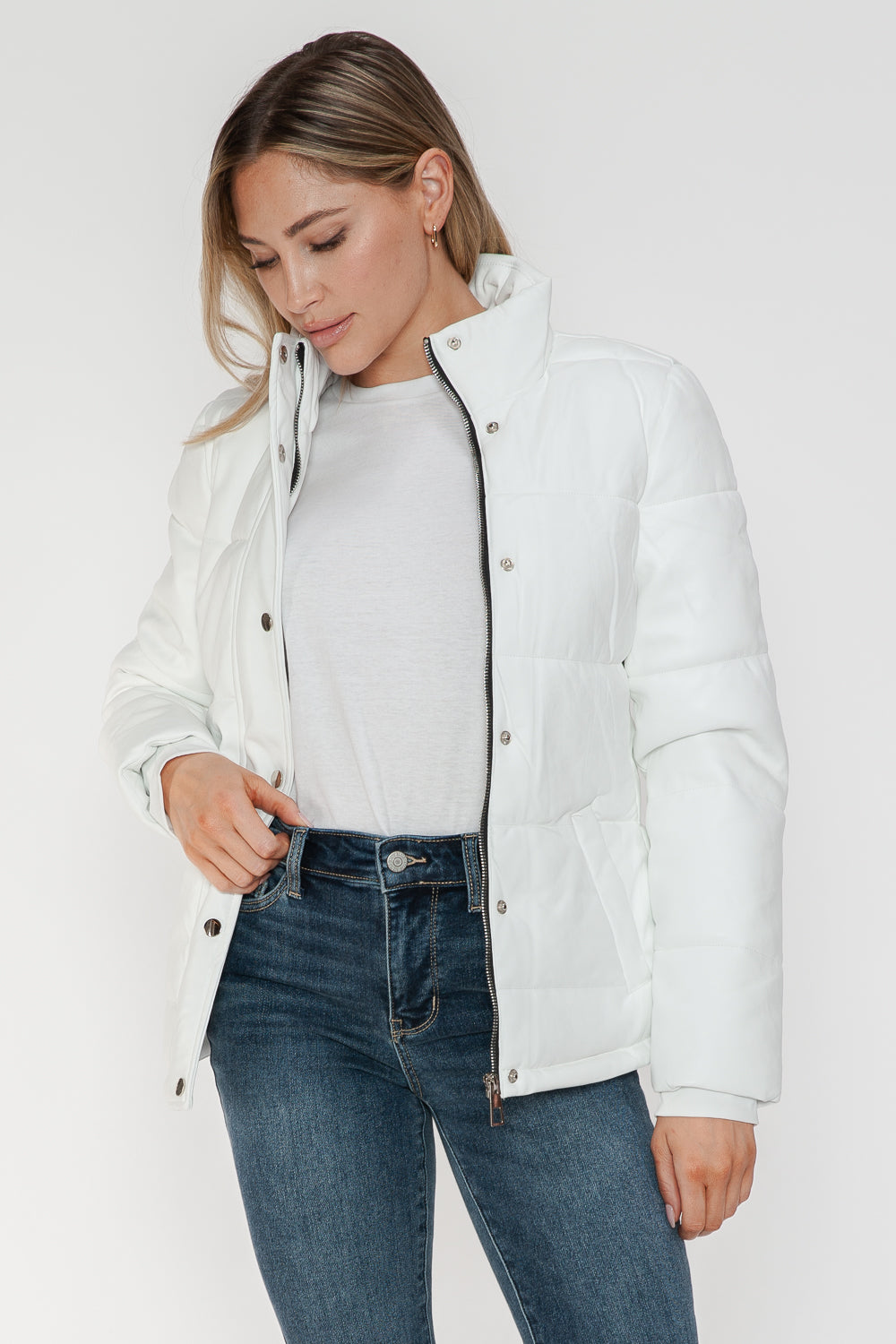 Women's Lush Pocketed Turtleneck Puffer Jacket