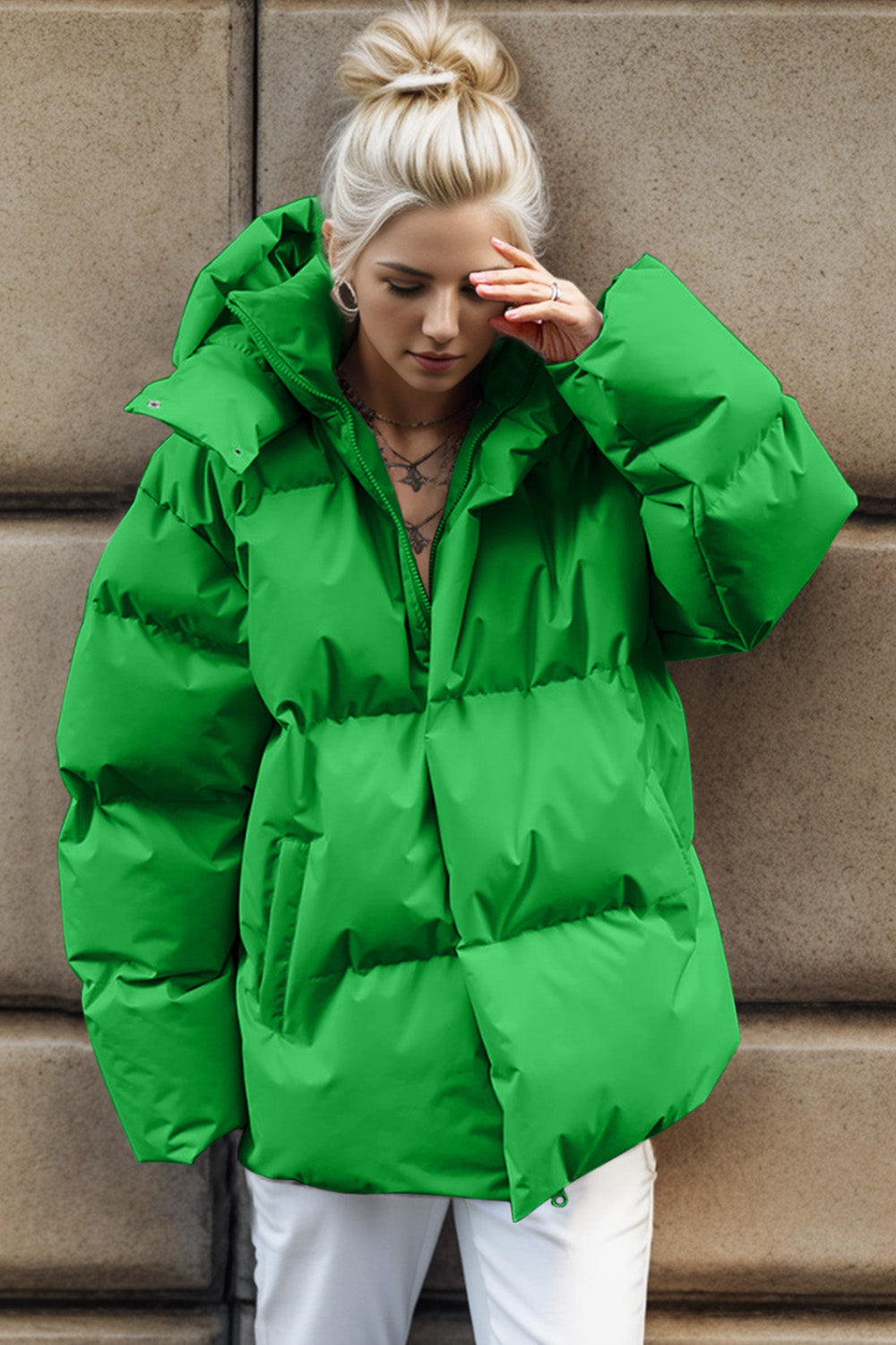 Women's Fashionable Hooded Puffer Jacket